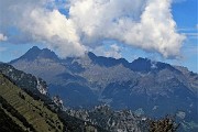 39 Zoom verso la costiera del Pizzo Tre Signori